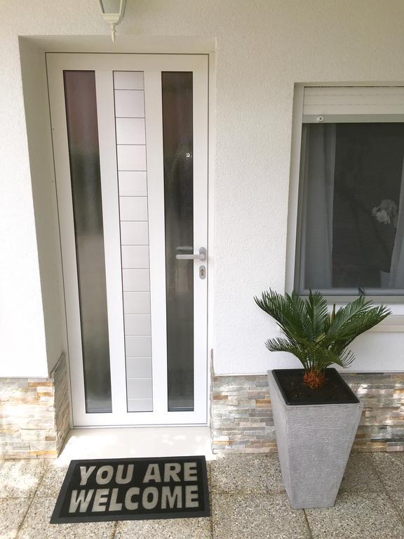Luxury Studio Apartment White Sensation Vodice Exterior photo